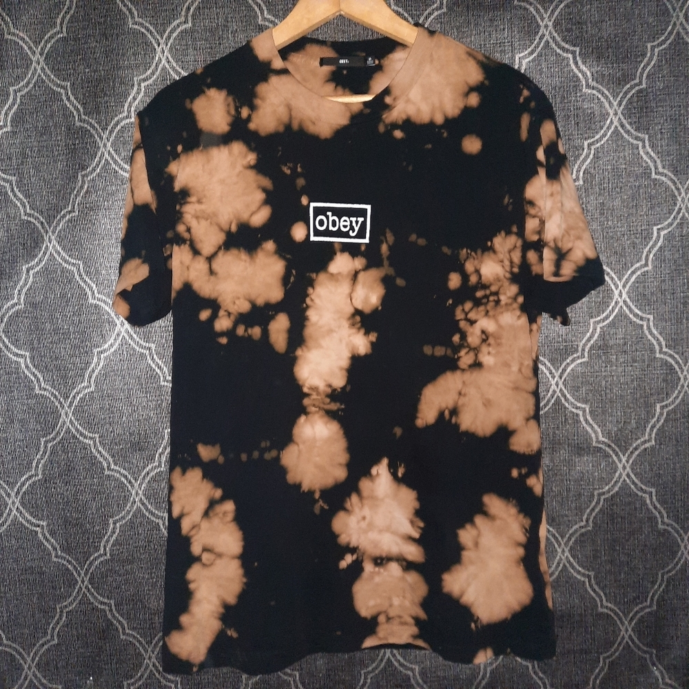 2/$20 Men's Obey Black Short Sleeve Graphic Tee 'Obey' size medium